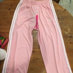 🎶SOLD🎶 NWT Adidas pink pants relax fit